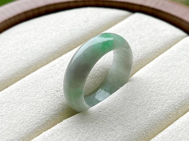 Bague en jade (55) - HS716
