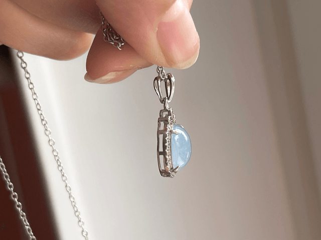 Pendentif Blue Moon