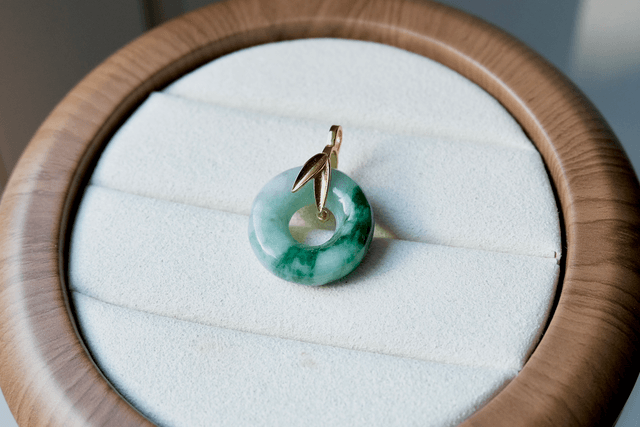 Pendentif Ping An Kou - Halo mousse en neige