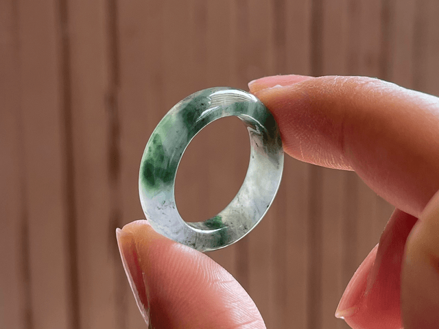 Bague en jade (52) - Tropicale