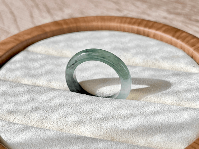 Bague en jade (51) - Trilogie (rare!)