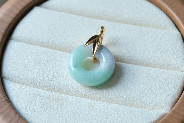 Pendentif Ping An Kou - Halo clair