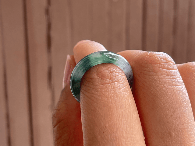 Bague en jade (52) - Tropicale