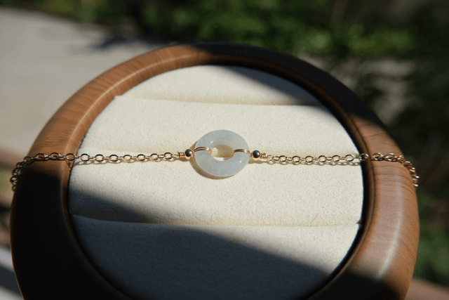 Bracelet cercle de jade blanc wuji