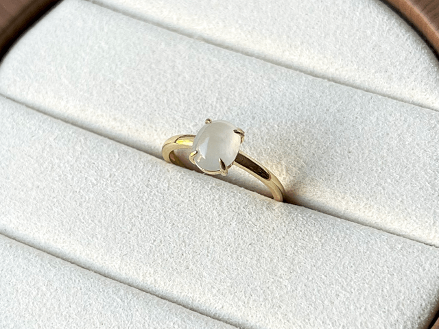 Bague en jade dorée (ajustable) -  HJS771