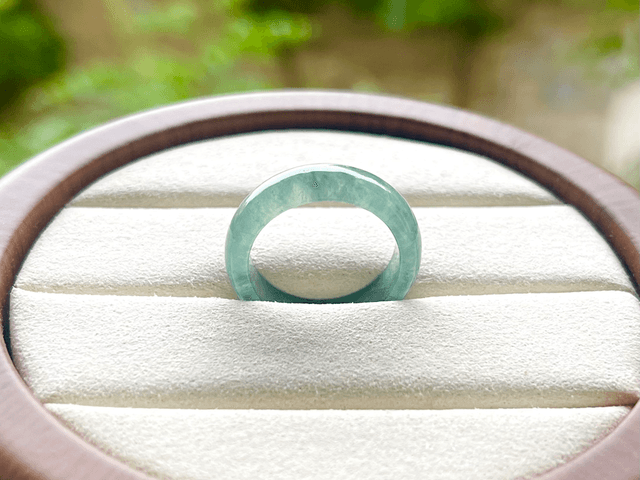 Bague en jade (56) - HS710