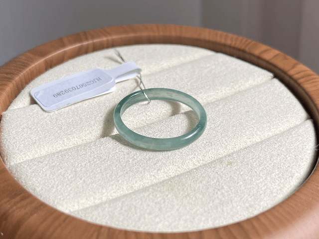 Bague en jade (60) - HJG289