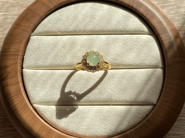 Bague en jade - Royale