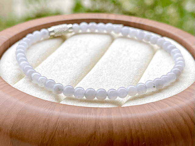 Bracelet perles de jade lavande (4mm) 