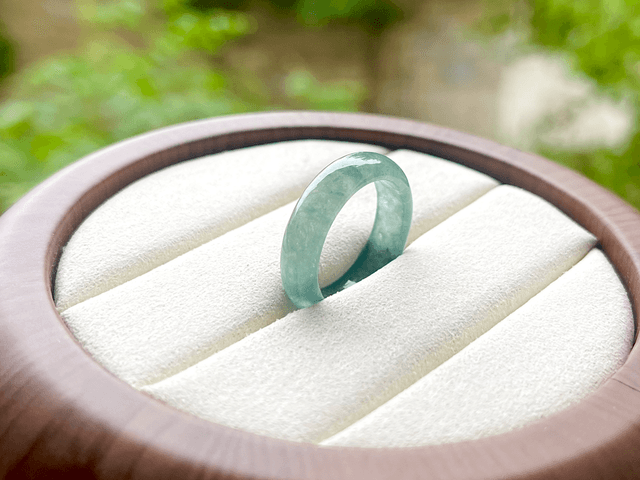 Bague en jade (56) - HS710
