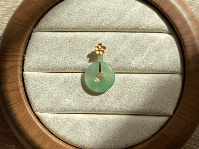 Pendentif Camélia