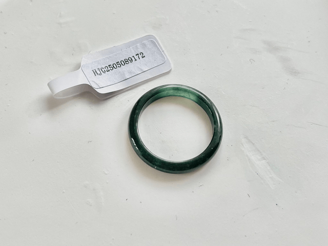 Bague en jade (54) - HJG172